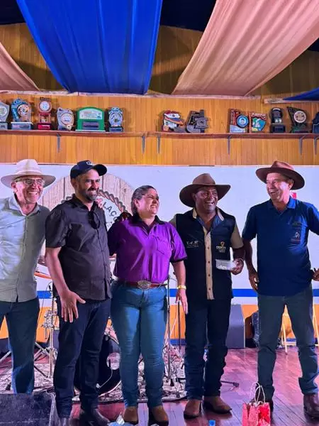 Com a participação de centenas de pessoas Cavalgada dos Amigos foi sucesso total em Paranhos