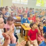 CEI Criança Feliz de Paranhos recebe apresentação da Turma da Alegria CEI Criança Feliz de Paranhos recebe apresentação da Turma da Alegria