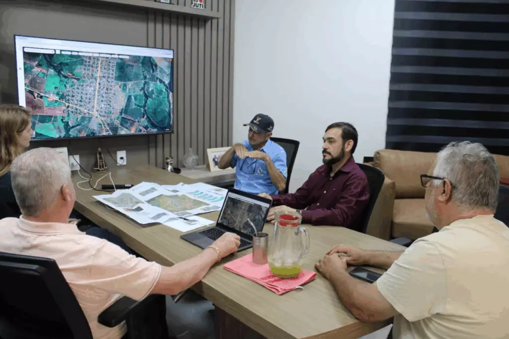 Prefeitura de Juti celebra avanços em parceria com a Sanesul rumo à universalização do saneamento Prefeitura de Juti celebra avanços em parceria com a Sanesul rumo à universalização do saneamento