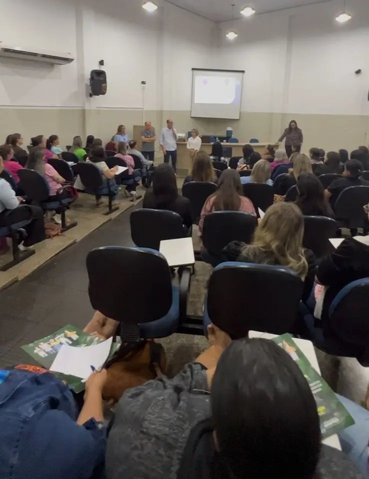 Amambai: 5º Encontro Regional Formativo encerra dois dias de diálogos, trocas e oficinas que fortaleceram a educação no Cone Sul Amambai: 5º Encontro Regional Formativo encerra dois dias de diálogos, trocas e oficinas que fortaleceram a educação no Cone Sul