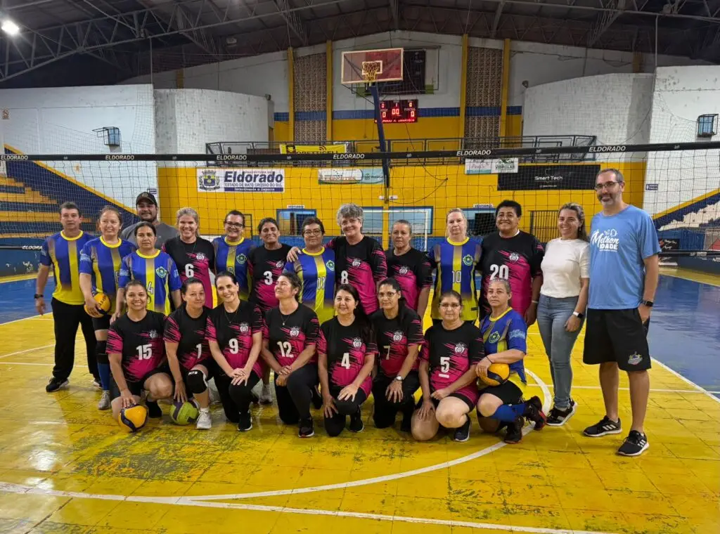 Amistosos entre Iguatemi e Eldorado aquecem equipes para os Jogos Estaduais da Melhor Idade Amistosos entre Iguatemi e Eldorado aquecem equipes para os Jogos Estaduais da Melhor Idade