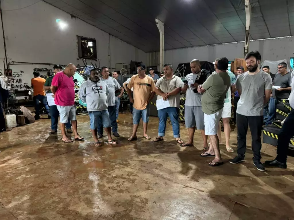 Leilão presencial em Tacuru arrecada recursos com bens inservíveis Leilão presencial em Tacuru arrecada recursos com bens inservíveis