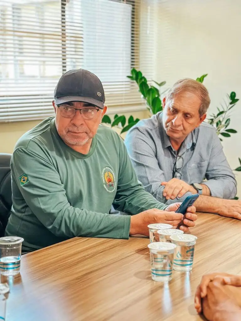 Prefeitura de Iguatemi, Funai e Sindicato Rural buscam consenso para garantir avanço de projeto habitacional indígena Prefeitura de Iguatemi, Funai e Sindicato Rural buscam consenso para garantir avanço de projeto habitacional indígena