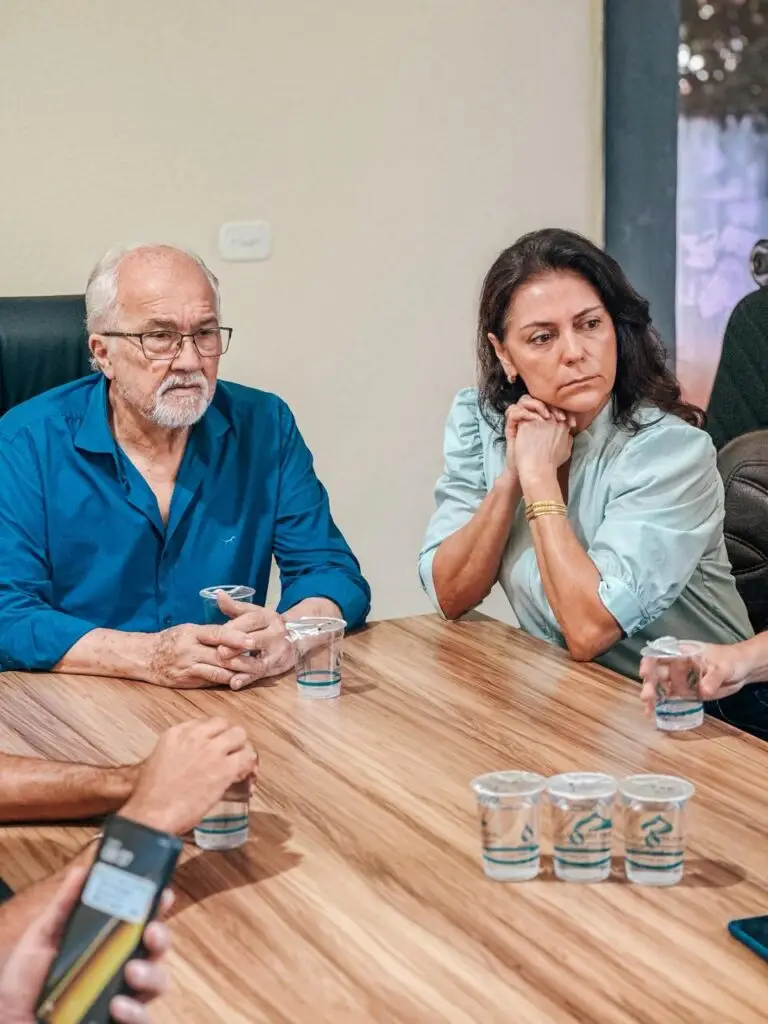 Prefeitura de Iguatemi, Funai e Sindicato Rural buscam consenso para garantir avanço de projeto habitacional indígena Prefeitura de Iguatemi, Funai e Sindicato Rural buscam consenso para garantir avanço de projeto habitacional indígena