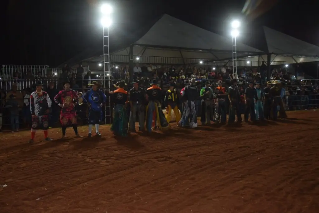 Iguatemi: Com três dias de competição e participação de 42 peões, 1º Rodeio Fest Show movimentou Assentamento Colorado e região
