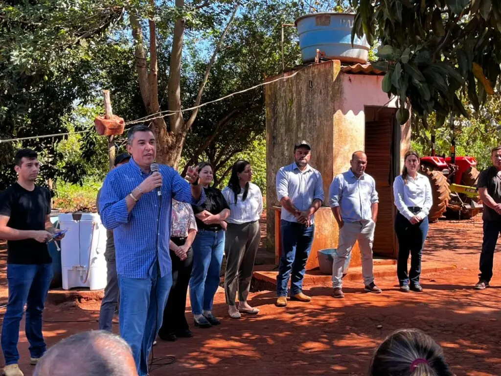 Prefeitura de Aral Moreira entrega primeiras casas populares na Aldeia Guassuty