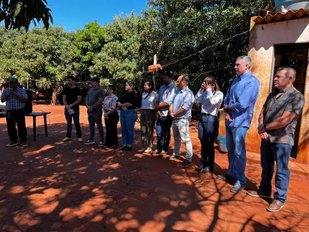 Prefeitura de Aral Moreira entrega primeiras casas populares na Aldeia Guassuty