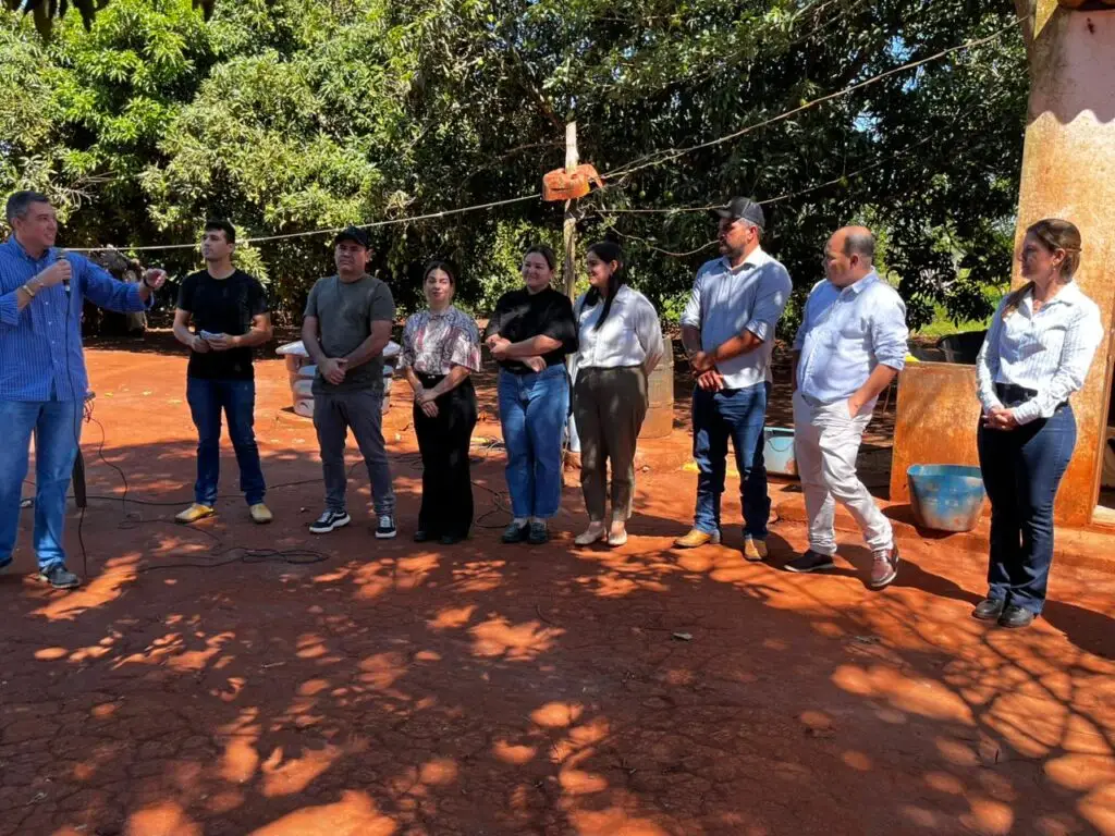 Prefeitura de Aral Moreira entrega primeiras casas populares na Aldeia Guassuty