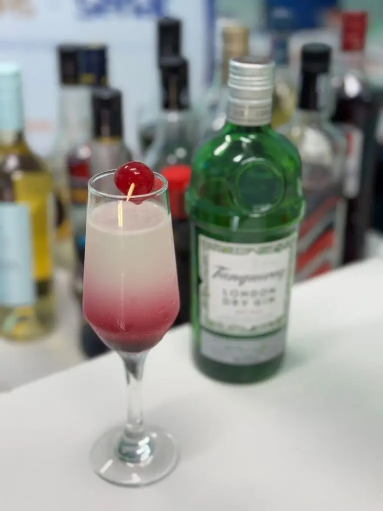 Curso de Batidas e Coquetéis capacita 15 alunos em Coronel Sapucaia Curso de Batidas e Coquetéis capacita 15 alunos em Coronel Sapucaia