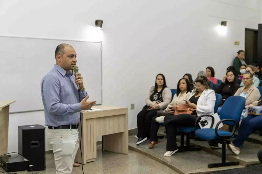 Lei Lucas: Naviraí Capacita Servidores da Educação em Primeiros Socorros Lei Lucas: Naviraí Capacita Servidores da Educação em Primeiros Socorros