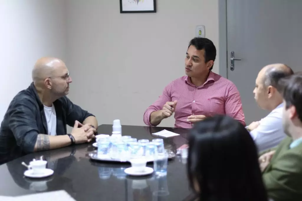 Governo do Estado e Prefeitura de Naviraí Alinham Estratégias para Expansão da Educação Regular e Profissional