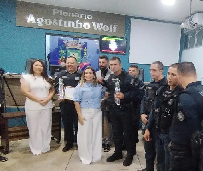 Aprovações do PPA, da LOA e homenagens marcaram o encerramento do ano legislativo 2025 em Aral Moreira