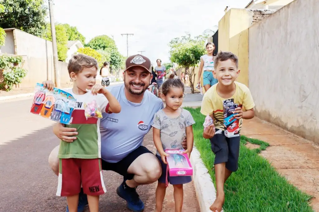 Ação de Natal Chão Batido chega à 20ª edição levando alegria a milhares de crianças em Sete Quedas