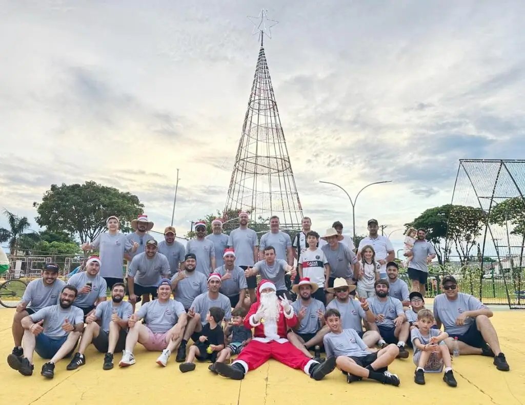 Ação de Natal Chão Batido chega à 20ª edição levando alegria a milhares de crianças em Sete Quedas