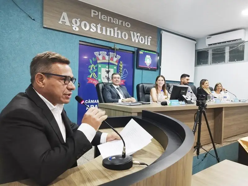 Aprovações do PPA, da LOA e homenagens marcaram o encerramento do ano legislativo 2025 em Aral Moreira