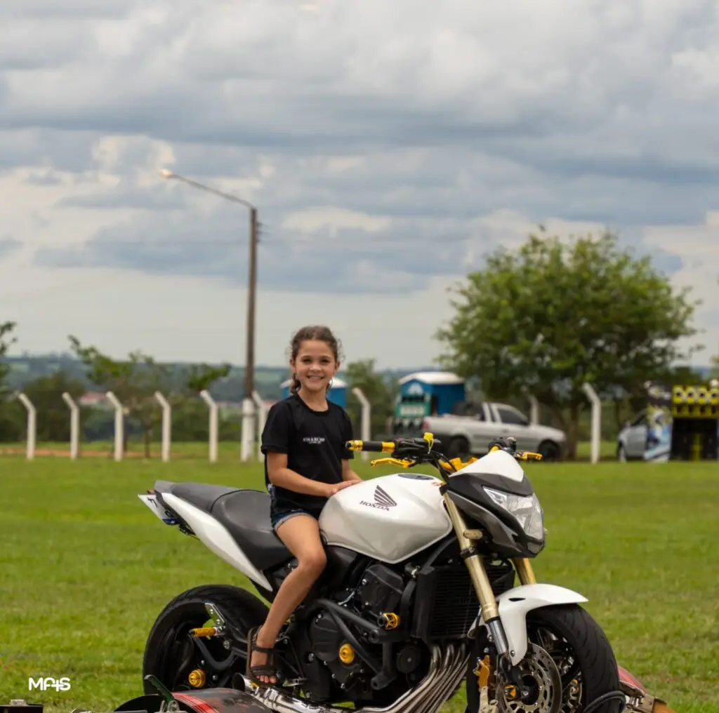 7º Encontro de Som Automotivo e Rebaixados foi sucesso total em Amambai 7º Encontro de Som Automotivo e Rebaixados foi sucesso total em Amambai