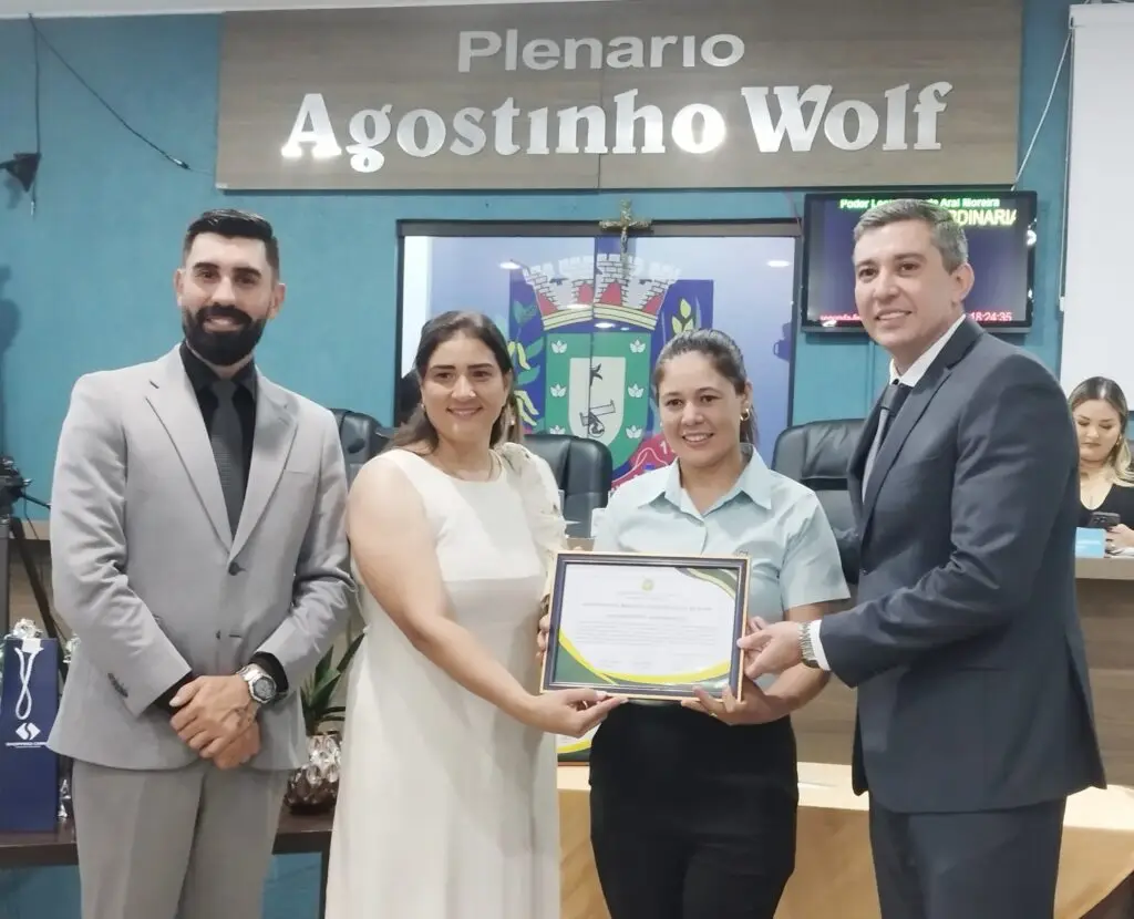 Aprovações do PPA, da LOA e homenagens marcaram o encerramento do ano legislativo 2025 em Aral Moreira