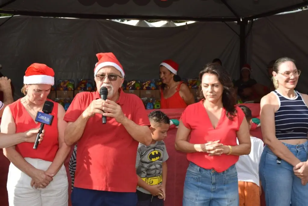 4 mil brinquedos distribuídos levam alegria às crianças iguatemienses na 5ª edição do Natal Feliz