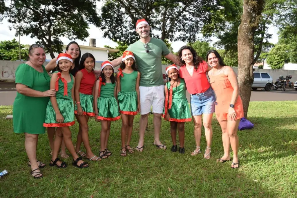 4 mil brinquedos distribuídos levam alegria às crianças iguatemienses na 5ª edição do Natal Feliz