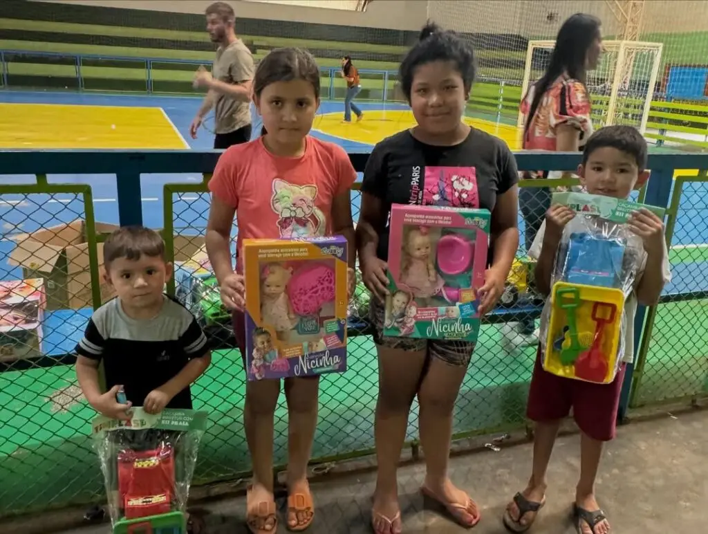 Concluídas as entregas de brinquedos em Paranhos
