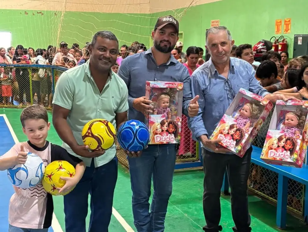 Concluídas as entregas de brinquedos em Paranhos