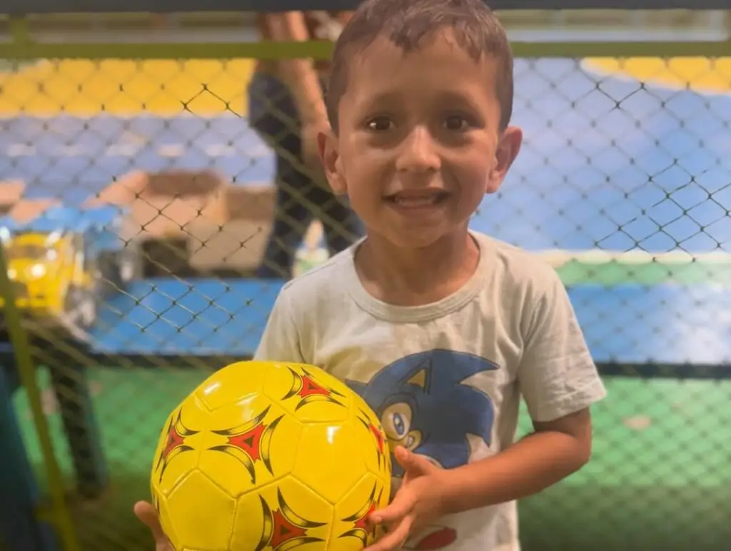 Concluídas as entregas de brinquedos em Paranhos