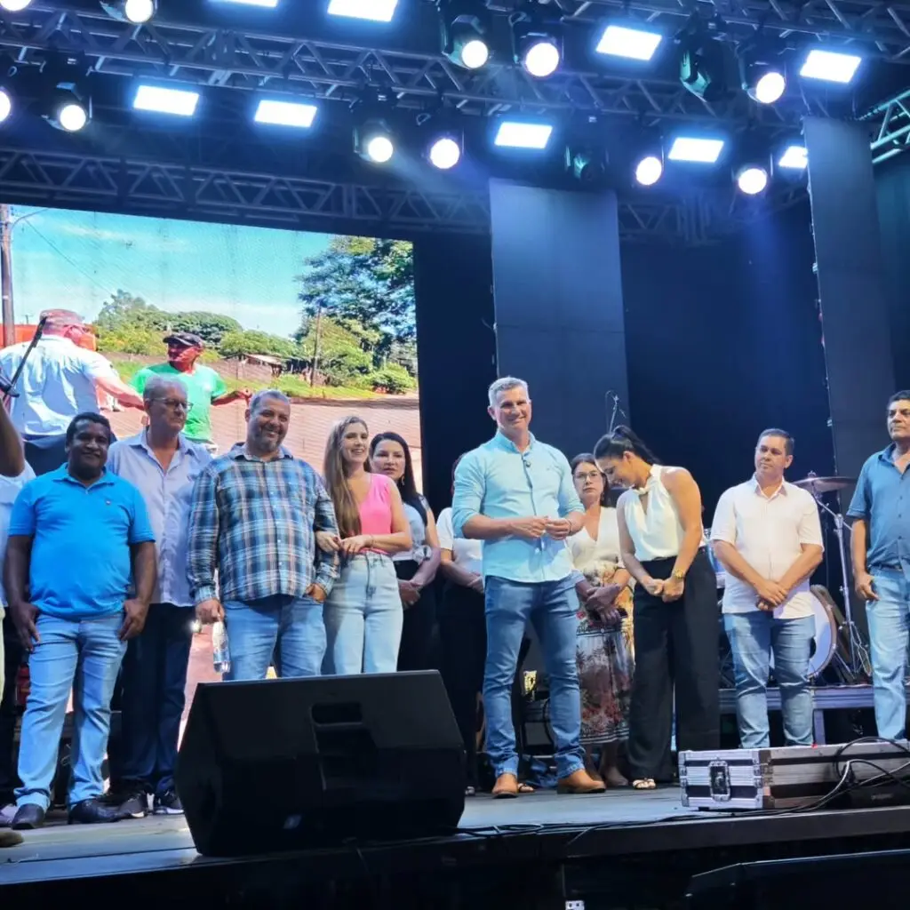 Show de Prêmios marca a primeira noite da programação de ano novo em Sete Quedas