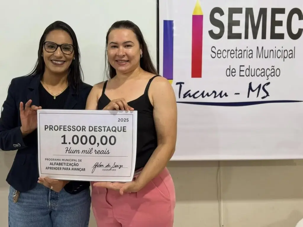 Tacuru realiza 1ª edição do Prêmio Professor Destaque 2025 Tacuru realiza 1ª edição do Prêmio Professor Destaque 2025