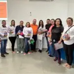 ACS e ACE recebem protetor solar durante palestra do Dezembro Laranja em Amambai ACS e ACE recebem protetor solar durante palestra do Dezembro Laranja em Amambai