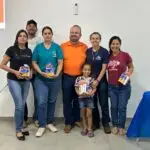 ACS e ACE recebem protetor solar durante palestra do Dezembro Laranja em Amambai ACS e ACE recebem protetor solar durante palestra do Dezembro Laranja em Amambai