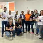 ACS e ACE recebem protetor solar durante palestra do Dezembro Laranja em Amambai ACS e ACE recebem protetor solar durante palestra do Dezembro Laranja em Amambai