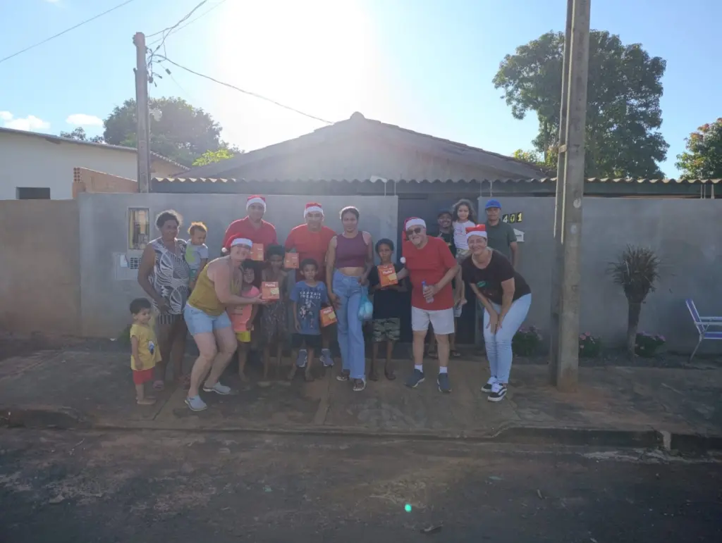 Iguatemi: Lídio Ledesma realiza ação social e beneficia famílias carentes com entrega de 500 panetones