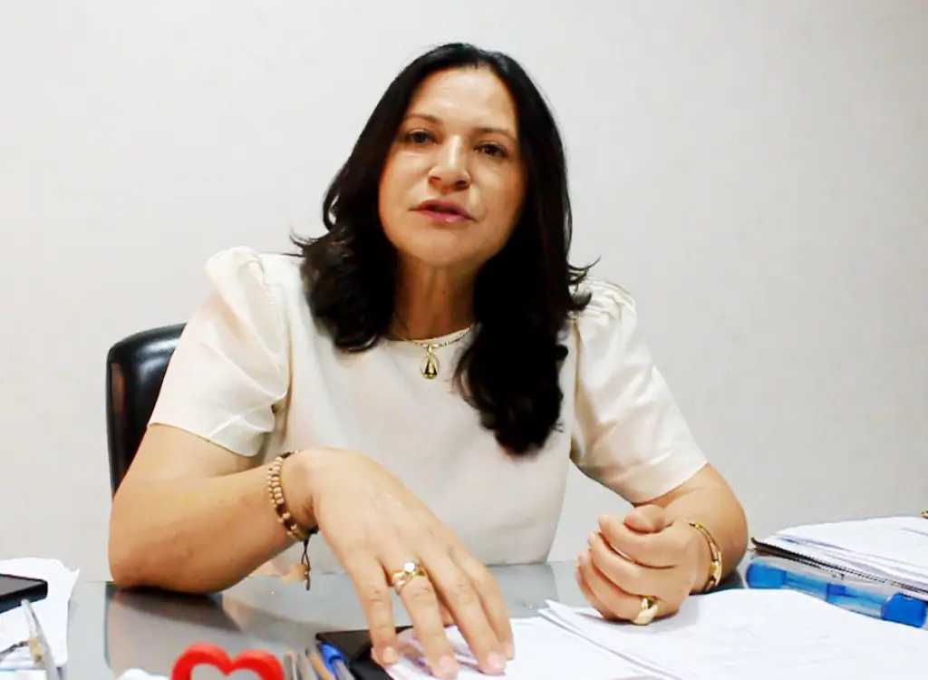 Em entrevista ao A Gazeta prefeita Lurdes Portugal faz balanço do primeiro ano de mandato em Caarapó Em entrevista ao A Gazeta prefeita Lurdes Portugal faz balanço do primeiro ano de mandato em Caarapó