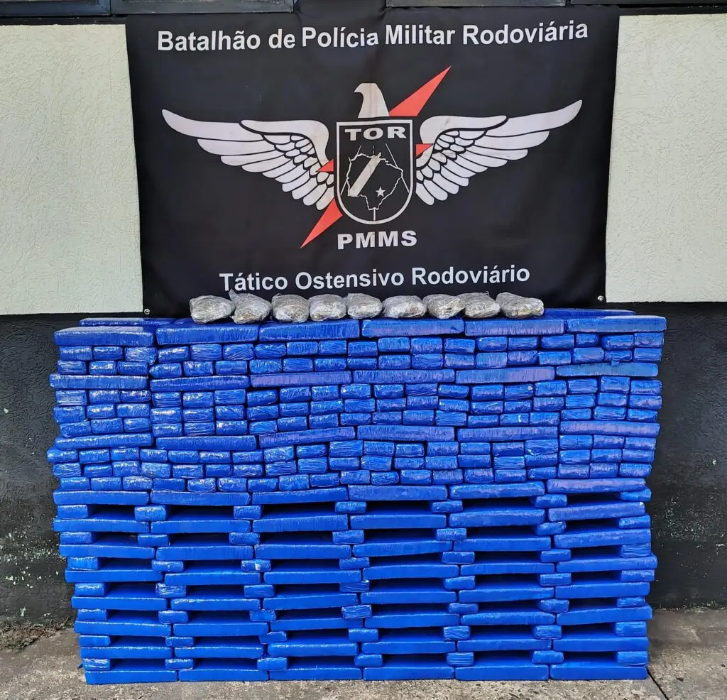 BPMRv apreende mais de 200 quilos de drogas durante bloqueio em Tacuru