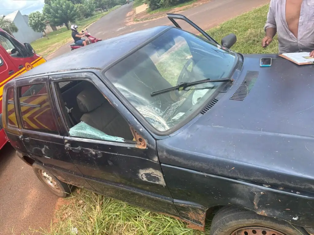 Corpo de Bombeiros atendeu dois acidentes de trânsito com vítimas nesse sábado em Amambai