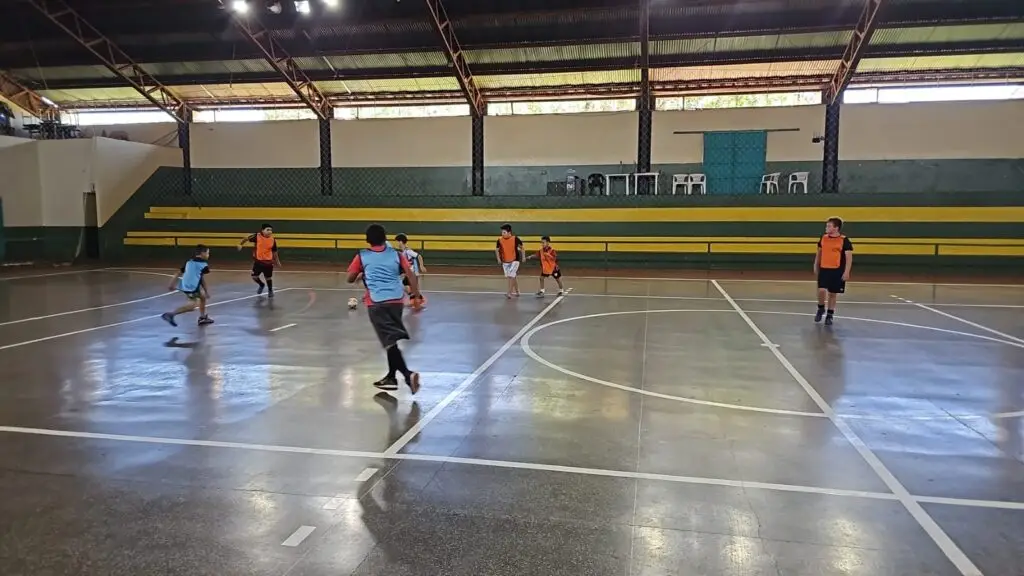 Semel retoma atividades das escolinhas desportivas em Aral Moreira Semel retoma atividades das escolinhas desportivas em Aral Moreira