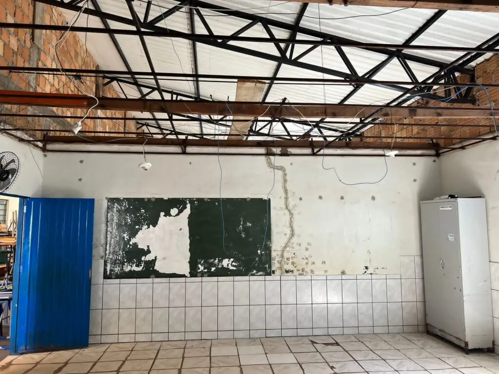 Prefeitura de Japorã executa reforma geral da escola ‘José de Alencar’, no distrito de Jacareí