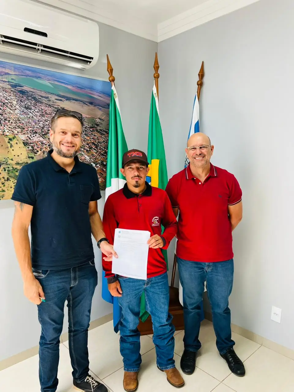 Prefeitura de Amambai firma contrato com a COOPERCICLA para coleta de recicláveis