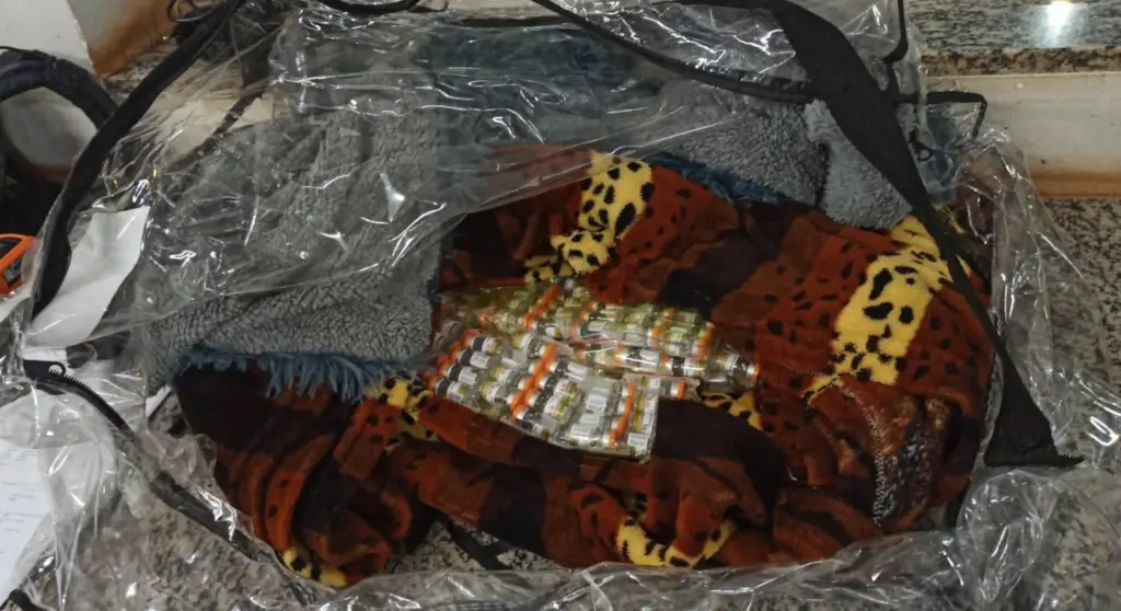 Transportados em pneus ou até com batatas, emagrecedores contrabandeados perdem efeito no caminho