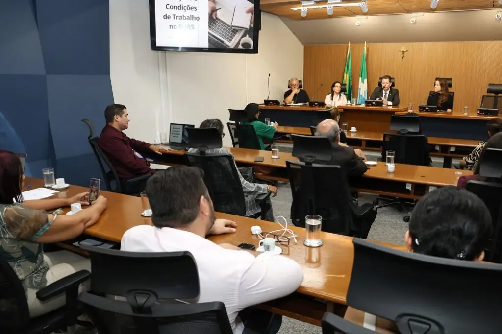 Frente Parlamentar propõe recurso carimbado para a assistência social