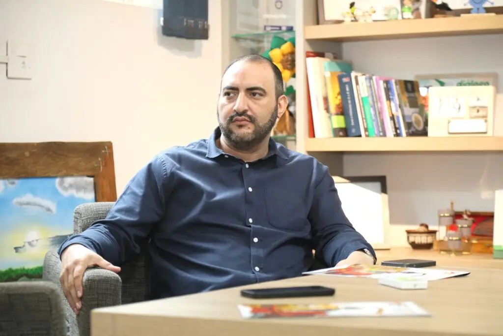 Governo de Mundo Novo recebe empresários catarinenses interessados na implantação de empresa no município