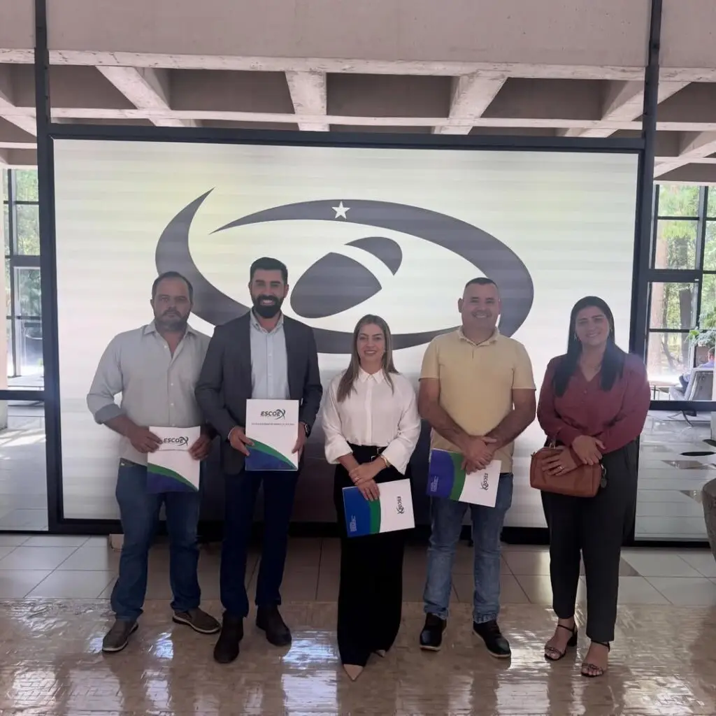 Vereadores de Aral Moreira participam de evento do TCE-MS sobre consensualismo Vereadores de Aral Moreira participam de evento do TCE-MS sobre consensualismo