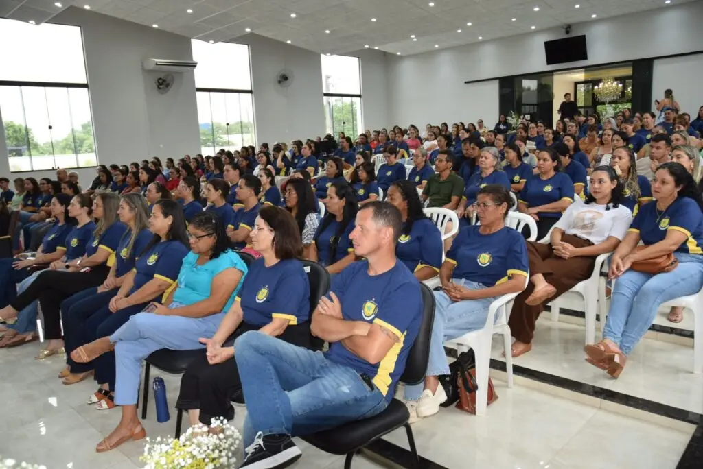 Secretaria de Educação de Iguatemi promove “formação continuada” para professores e servidores que atuam na Rede Municipal de Ensino