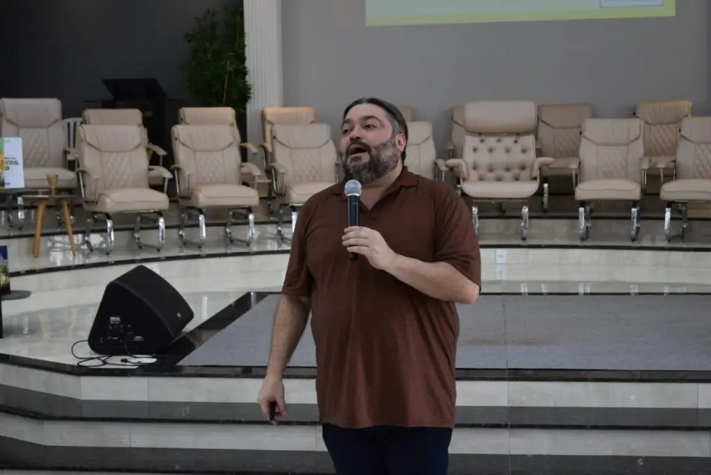 Secretaria de Educação de Iguatemi promove “formação continuada” para professores e servidores que atuam na Rede Municipal de Ensino