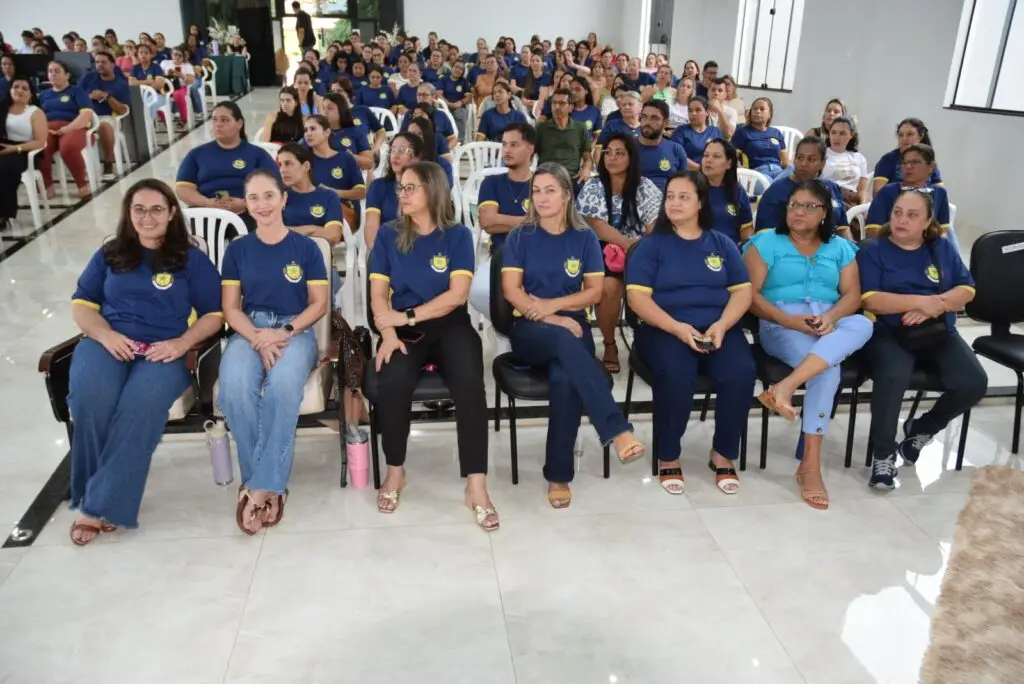 Secretaria de Educação de Iguatemi promove “formação continuada” para professores e servidores que atuam na Rede Municipal de Ensino