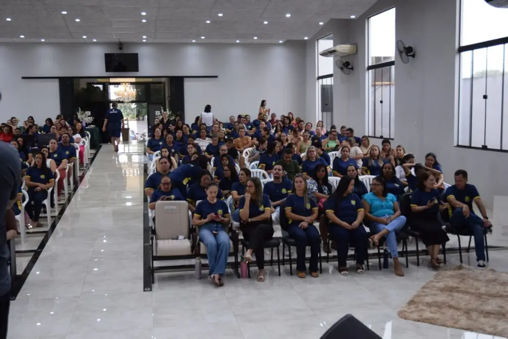 Secretaria de Educação de Iguatemi promove “formação continuada” para professores e servidores que atuam na Rede Municipal de Ensino