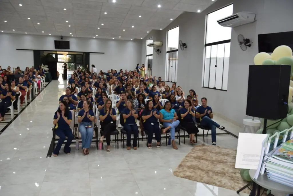 Secretaria de Educação de Iguatemi promove “formação continuada” para professores e servidores que atuam na Rede Municipal de Ensino