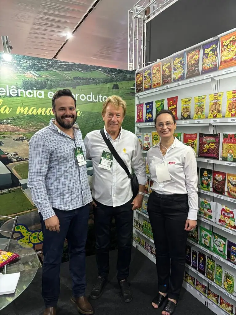 Iguatemi: Secretário Municipal de Desenvolvimento Econômico e o gestor da Casa do Trabalhador participaram de encontro com representantes da empresa Alimentos Z