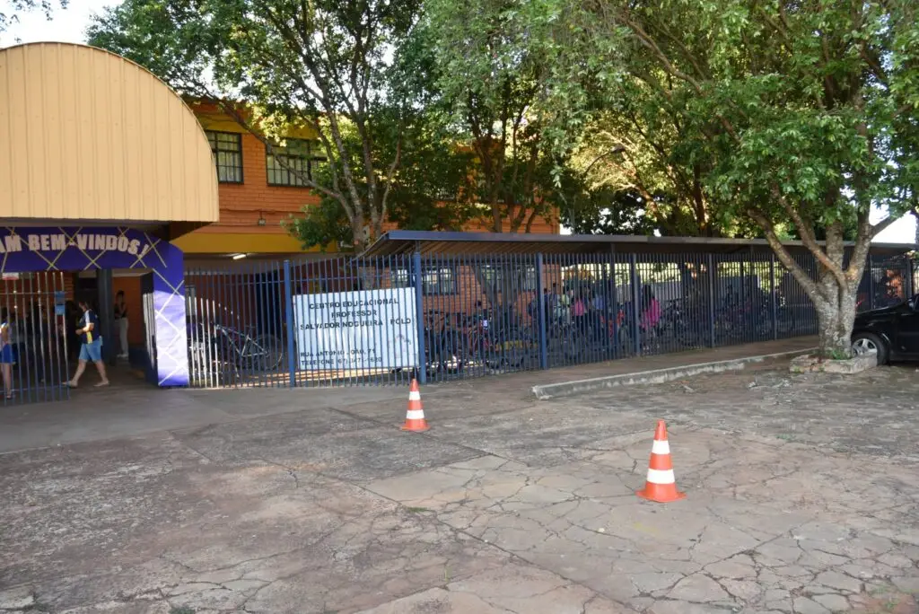 Iguatemi: Alunos da Rede Municipal de Ensino são recepcionados calorosamente por professores e profissionais, no início do ano letivo de 2026