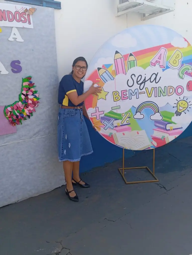 Iguatemi: Direção da Escola Cemur no Assentamento Nossa Senhora Auxiliadora recebe alunos para início do ano letivo Iguatemi: Direção da Escola Cemur no Assentamento Nossa Senhora Auxiliadora recebe alunos para início do ano letivo